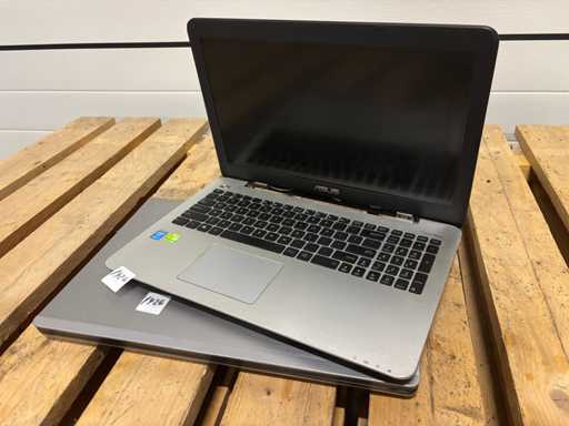 Party - Laptops (2x)