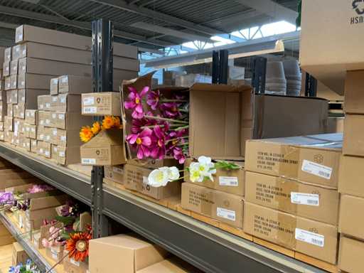 Lot de fleurs artificielles