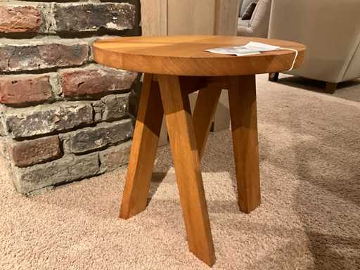 D?bowy stolik boczny