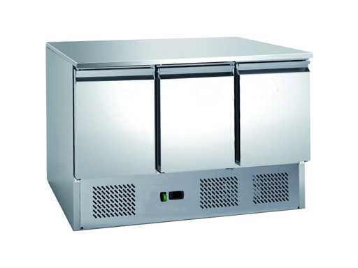 Salad 3-door stainless steel fridge - Refrigerated