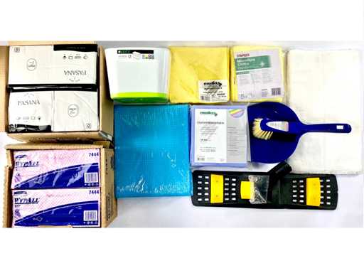 *BUNURI NOI* Articole de uz casnic, ustensile de curățenie, combinație de accesorii de curățenie (1 palet)