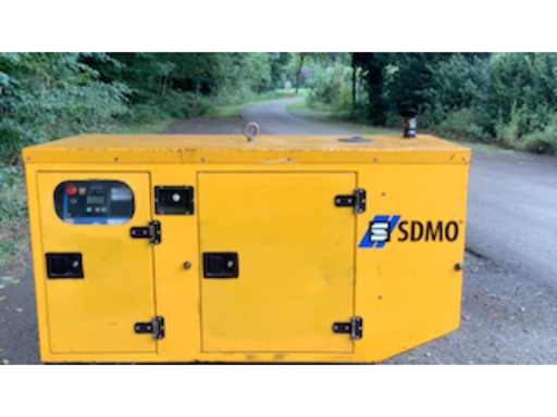 0fe995f2-e1c8-4388-8a4b-4db45ca6be9c.mp4