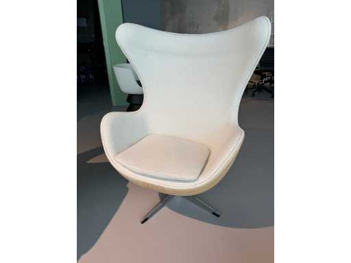 Egg Chair White Cashmire et placage de bois (1x)