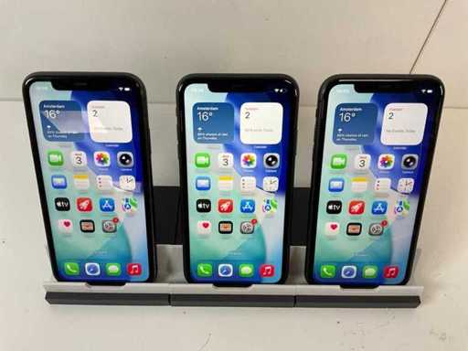 Apple iPhone 11 - 64GB - Black (3x)