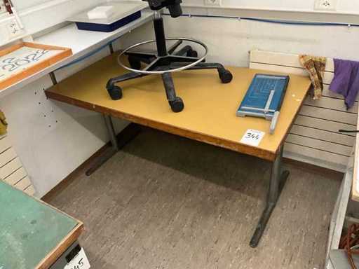 Bureau met stoel