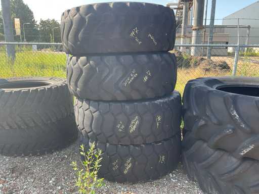 Michelin XHA2 shovel band (4x)