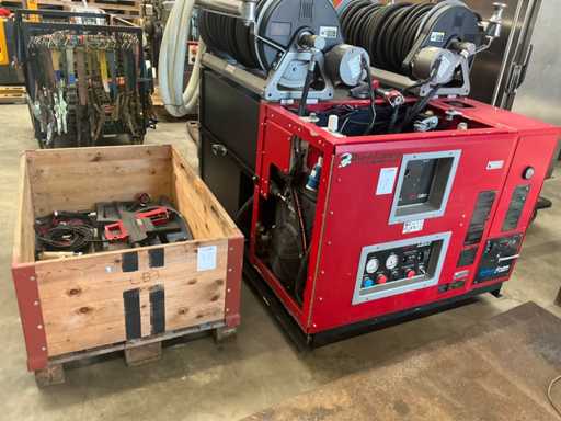 Pyrolance extinguishing system