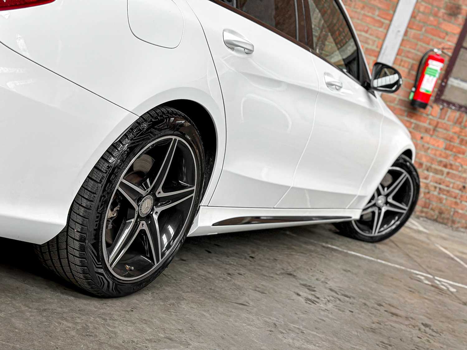 Mercedes-Benz C450 AMG 3.0 V6 4Matic 367pk 2016 C-Klasse Estate, ZN-456-J