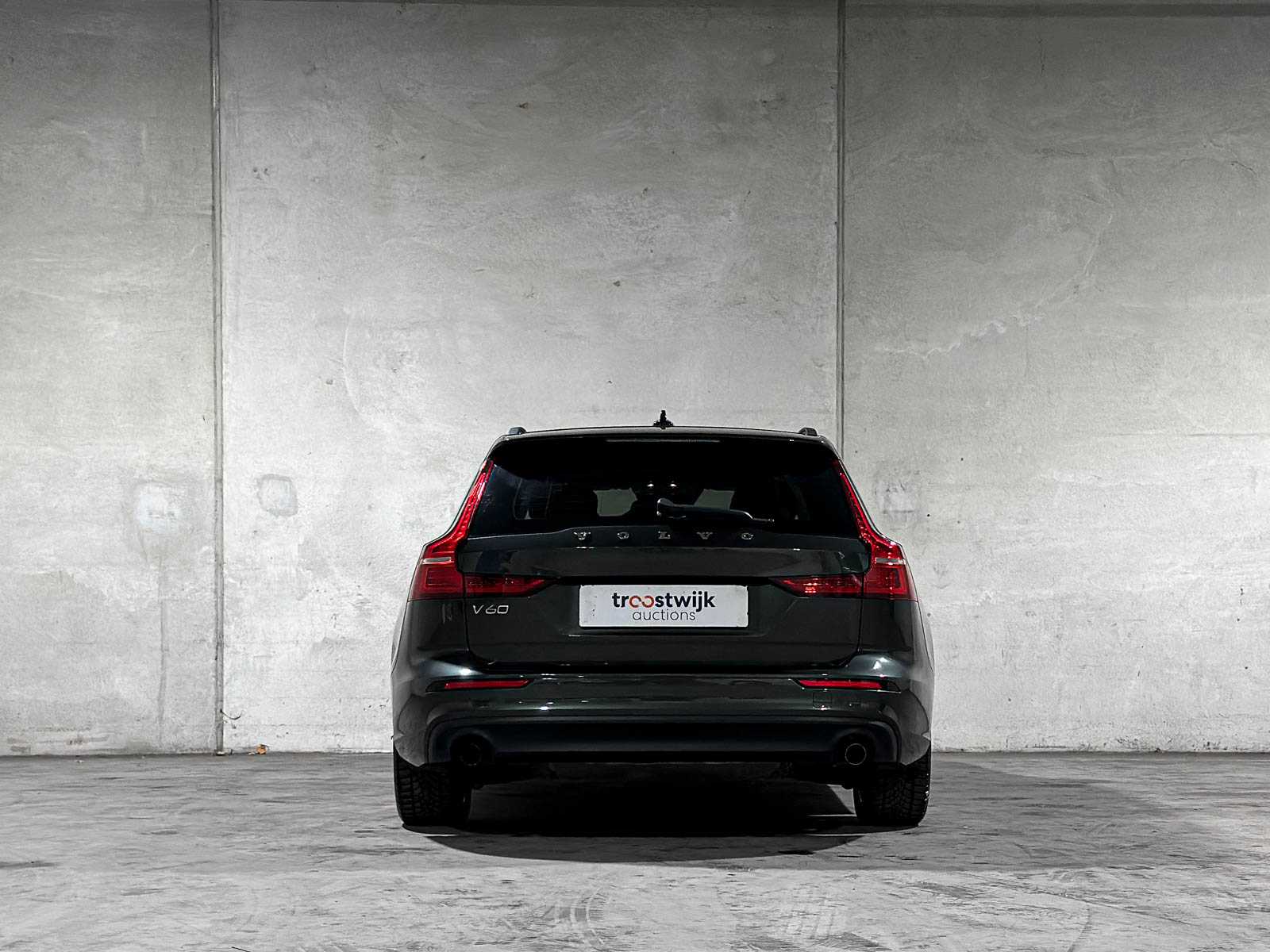 Volvo V60 2.0 B3 Momentum Advantage 163pk 2020 (Origineel-NL+1e eigenaar), K-370-BF