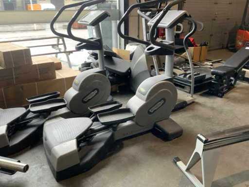 Technogym excite Wave 700 led Crosstrainer