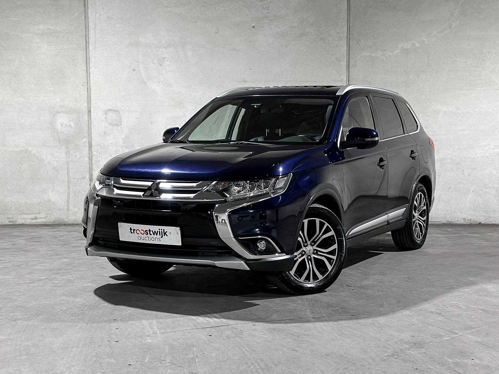 Mitsubishi Outlander 2.2 DI-D Instyle 4WD 150pk 2017, V-802-JZ