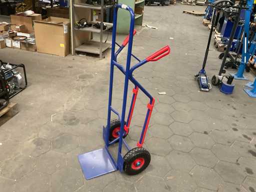 Hand truck