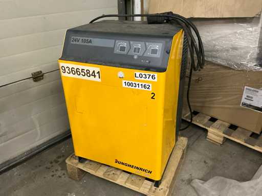 2010 Jungheinrich SLT 100 JH Batterieladegerät