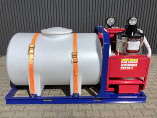 Nettoyeur haute pression à eau chaude diesel avec réservoir