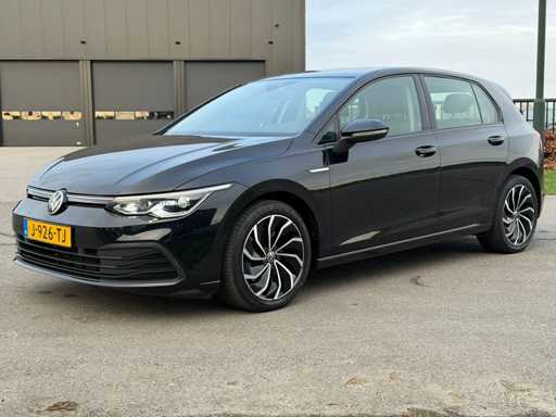 Volkswagen Golf 1.5 TSI Life 2020 | J-926-TJ im Gesetz