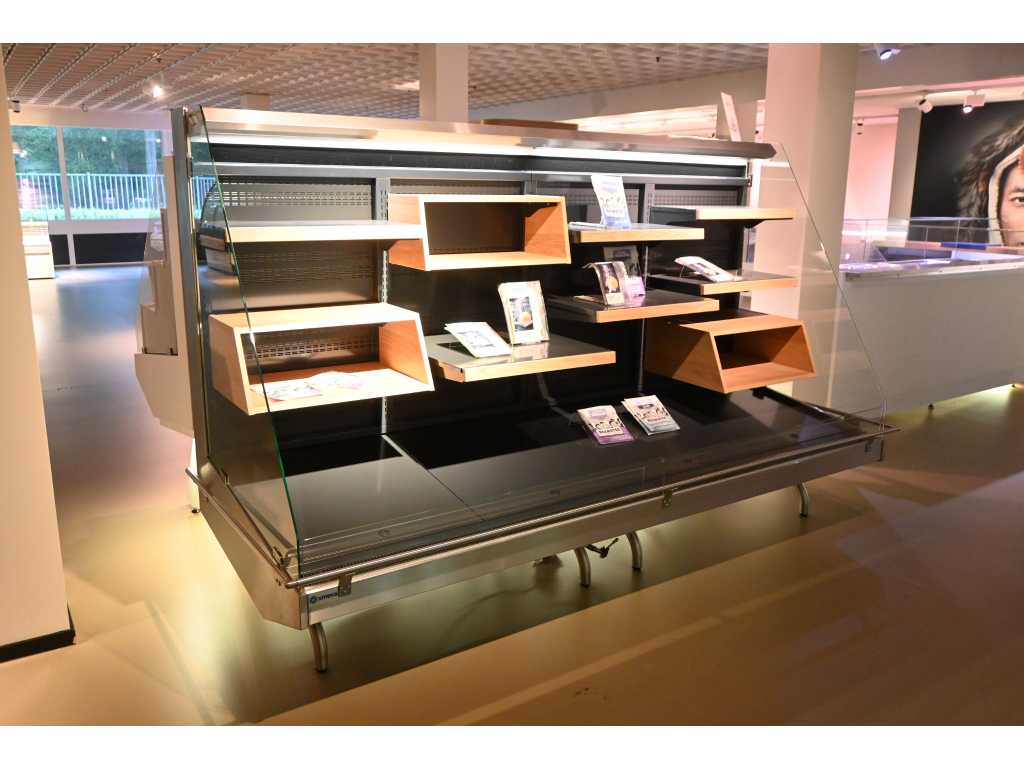 Smeva - Market 9 - 4 Level - Refrigerated display case - showroom model