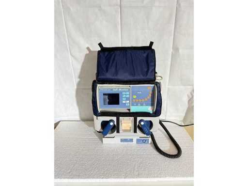 Metrax PRIMEDIC Defibrillator Monitor M240 EC01 – Defibrillator with Monitoring Function