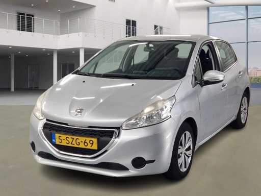 Peugeot - 2014 - 208 - 1.2 VTi Active - Personenauto