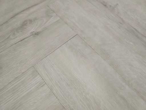 27 m2 PVC SPC click herringbone - 610 x 150 x 5 mm
