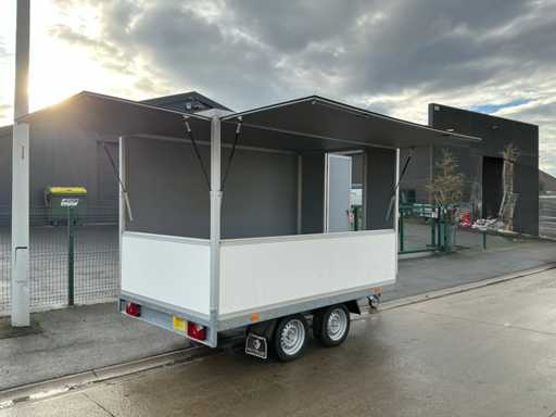2023 Hapert Sapphire Food Truck