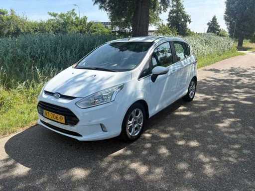 Ford B-Max 1.0 EcoB. Titan; RT-706-P