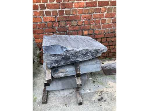 3 cubi di Noir De Mazy