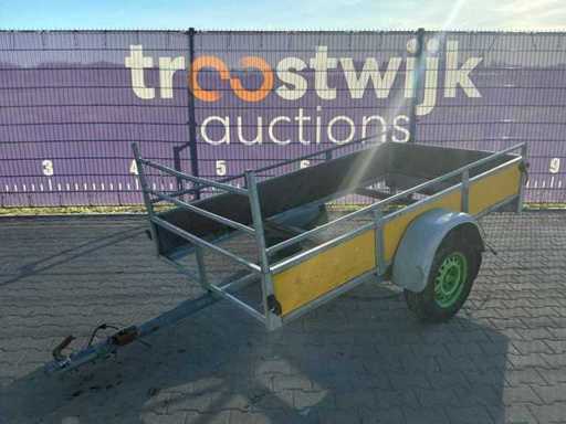 Saris Trailer