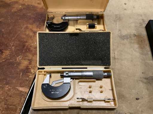 Mitutoyo 0,01 Micromètre extérieur (2x)