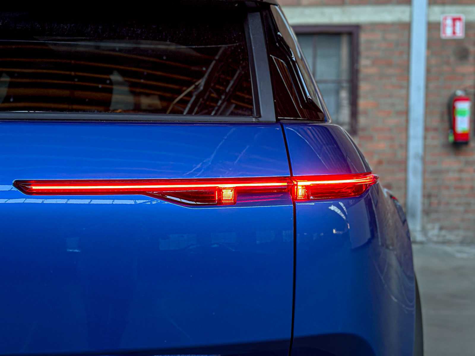 Fisker Ocean Extreme 113kWh 573pk 2024 (Origineel-NL), X-864-TZ