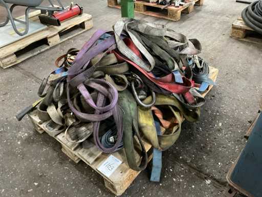 Partia pasów do wiązania i podnoszenia