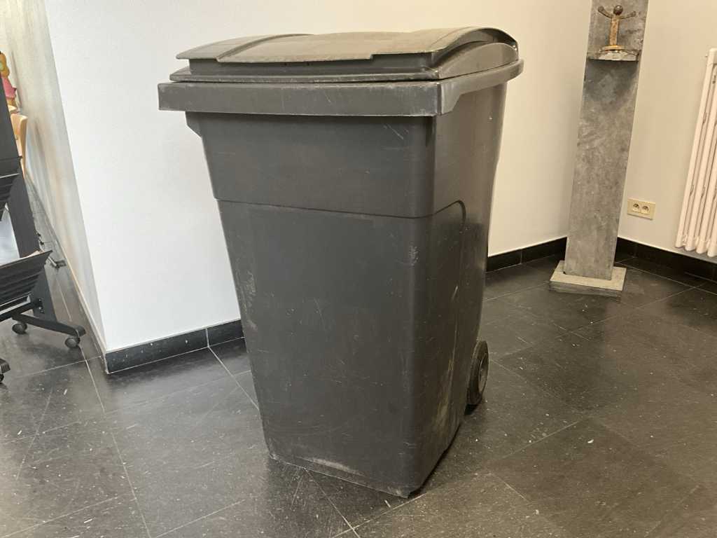 Waste container (22x)