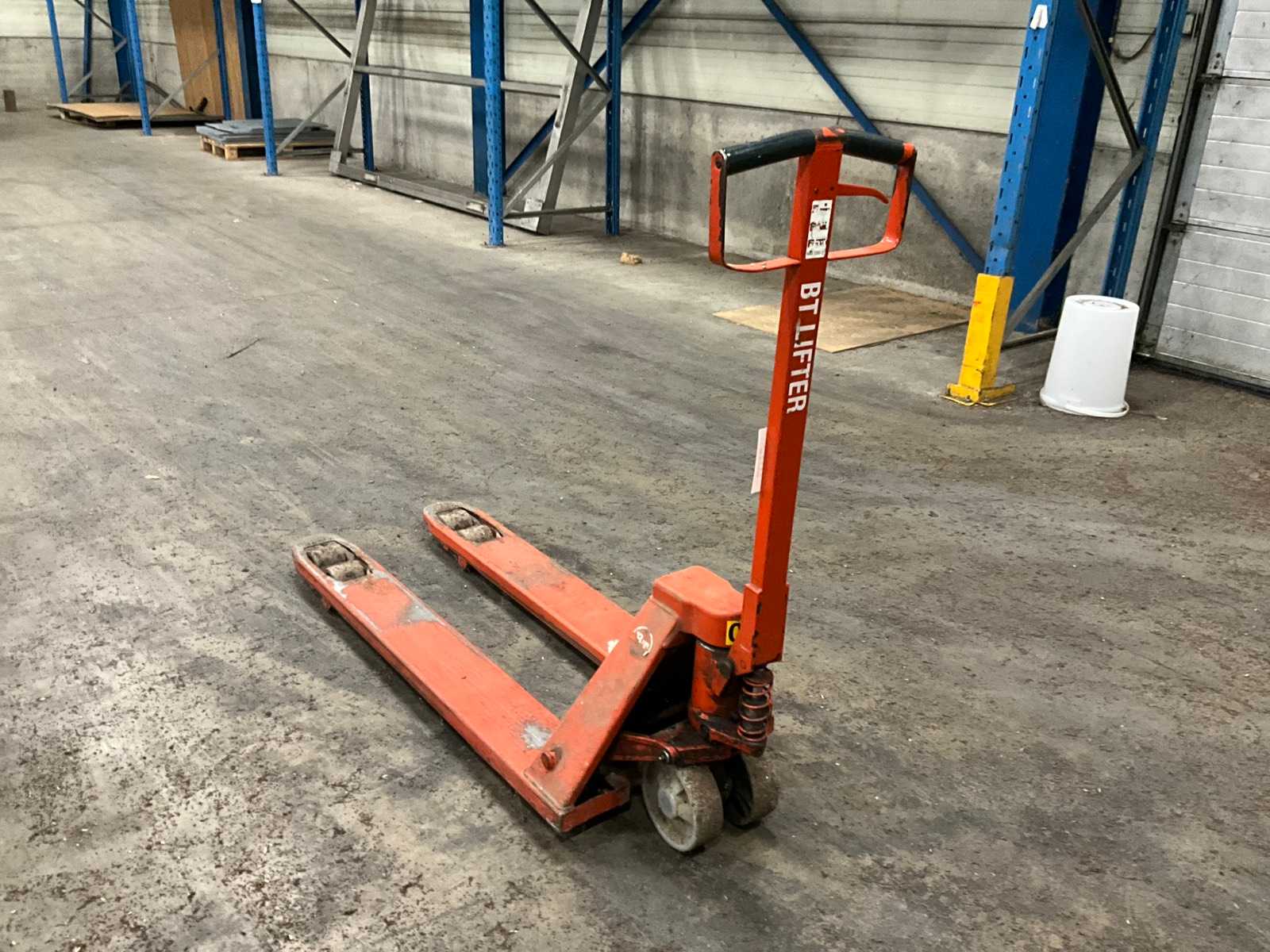 BT Lifter L 2000/11 Pallet Truck