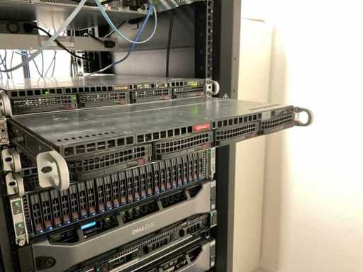 Supermicro 813M4 Server