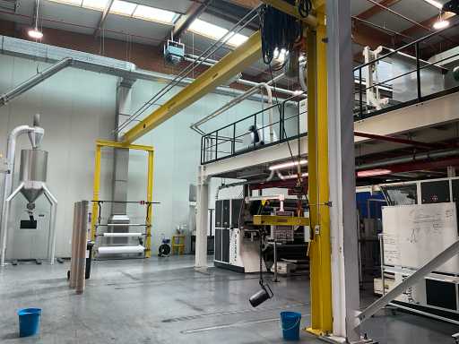 STANDAERT Construction du pont roulant 2500 kg.