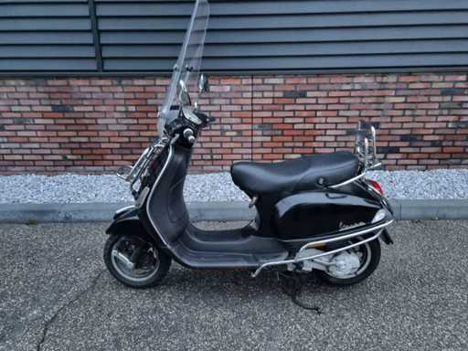 Vespa - LX 50