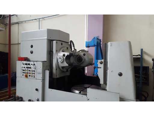 STANKOIMPORT 53A80H Wälzfräsmaschine vertikal für Zahnräder