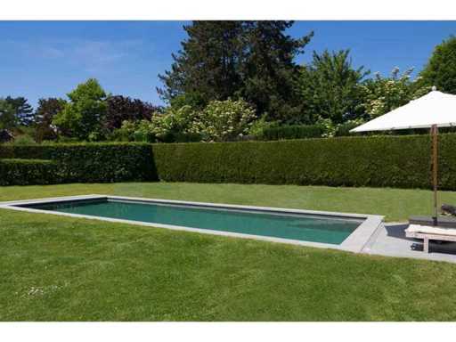 Piscină încorporată