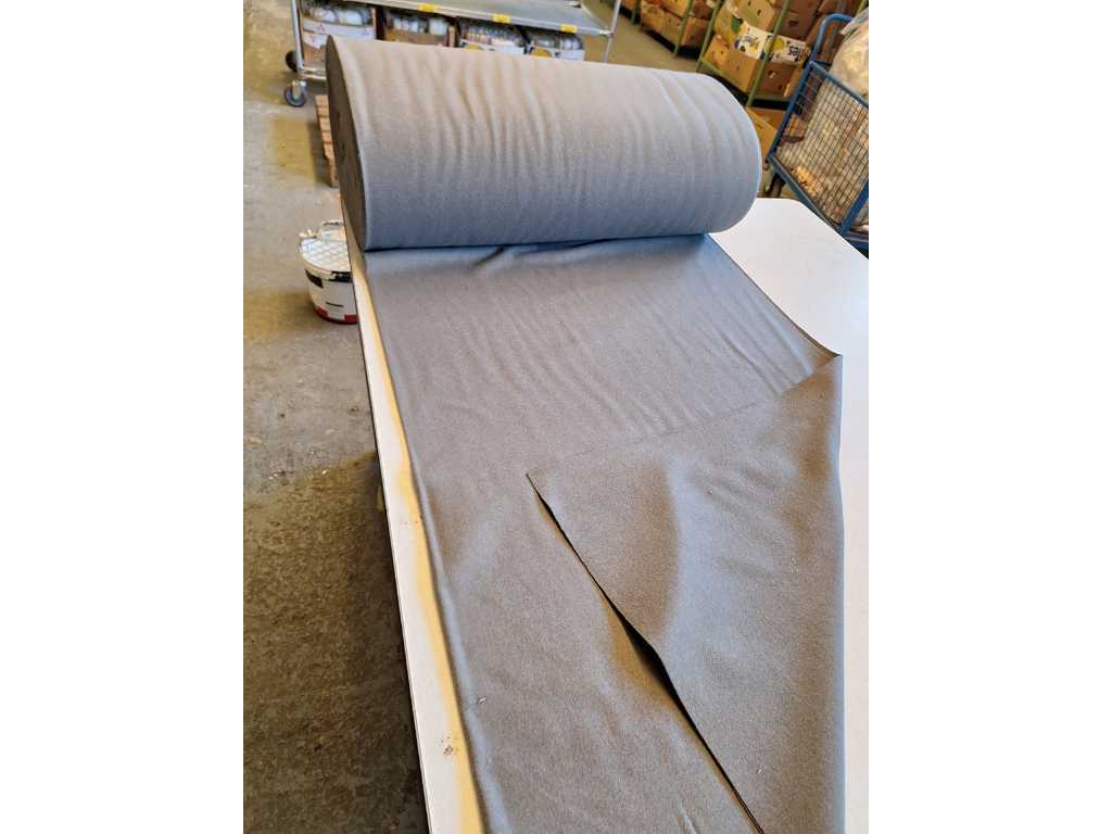 44,5 m Lode tissu / peignée / uniformes tissus gris feutrée