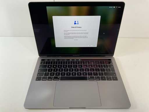 Apple MacBook Pro 13.3", Core(TM) i5 8th Gen, 16 GB RAM, 256 GB SSD Laptop