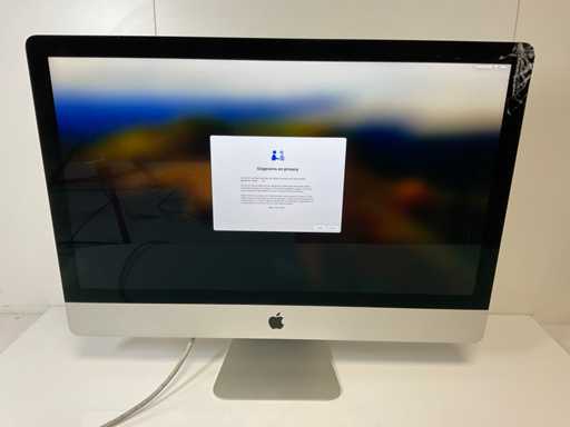 Apple iMac 27", HexaCore i5, 8 GB di RAM, SSD da 512 GB, AMD Radeon Pro 5300 4 GB All-In-One Desktop