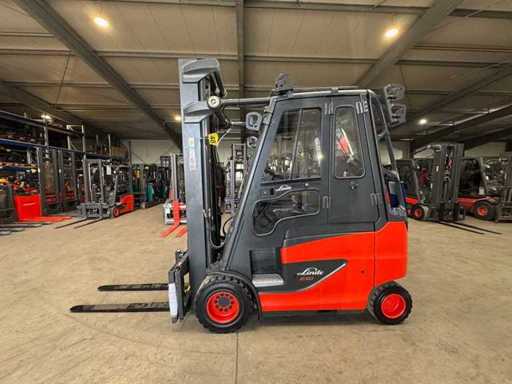 03/2023 Service + UVV 03/2027 Linde E30 3.000KG 4e klep elektrische heftruck vorkheftruck 9.424 uur