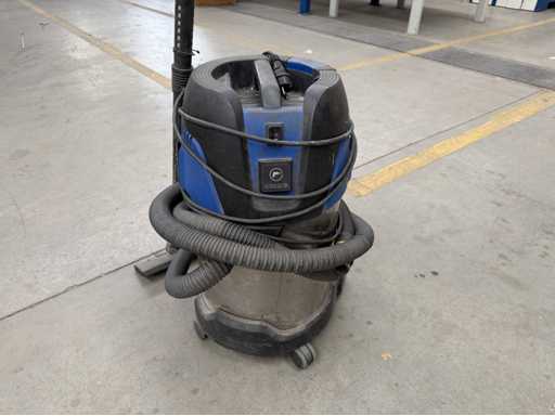 Aspirateur industriel NILFISK