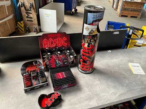 Champ Mix viele Tabakprodukte im Display-Theme AC/DC