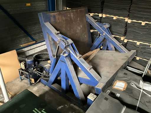 1993 M.C. KT30 Hydrauliczny wywrotnik 30T