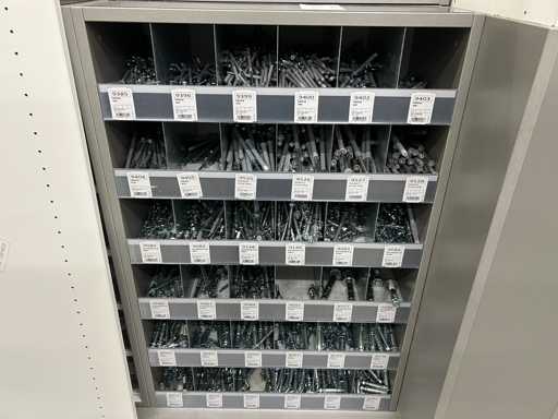 Partia korków do gwo?dzi, korków elewacyjnych i klinowych