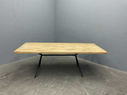 Rechthoek eiken Eetkamertafel 220 cm met onderstel