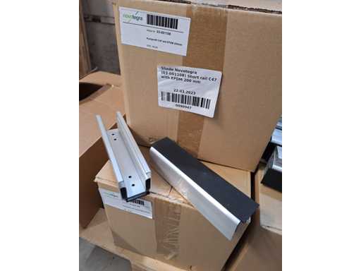 Corpuri de iluminat Novotegra PV (acoperișuri din șindrilă bitum)