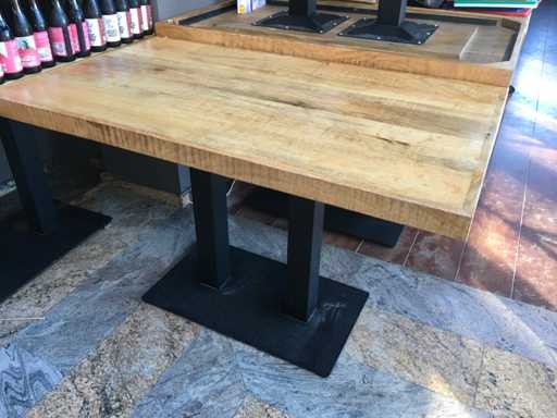 Table de restaurant (17x)