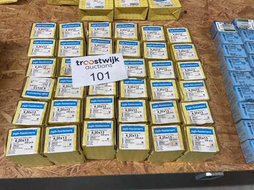 36 dozen zelftappers