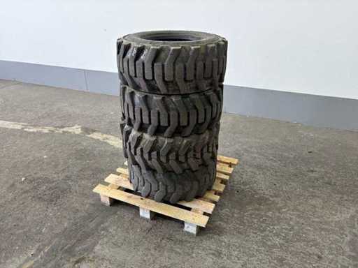 4x industriële banden 12-16.5 – gebruikt – voor skid steer loaders / landbouwladers